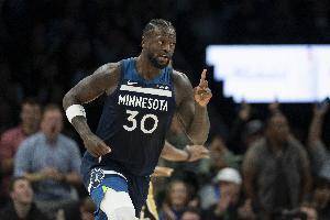 末节超神独揽23分！兰德尔24中14爆砍全场最高41分 罚球11中10